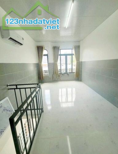 cho thuê nhà kdc đối diện bv nhi 50m2 lộ ô tô sẵn máy lạnh giá 3.5tr/tháng - 2