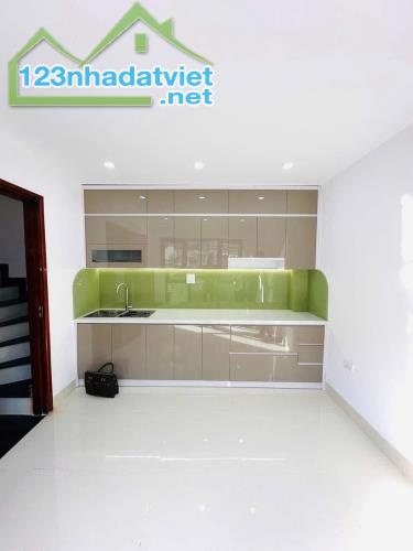 Bán nhà ba đình 32m2 5.9 tỷ ngõ thông kinh doanh - 3