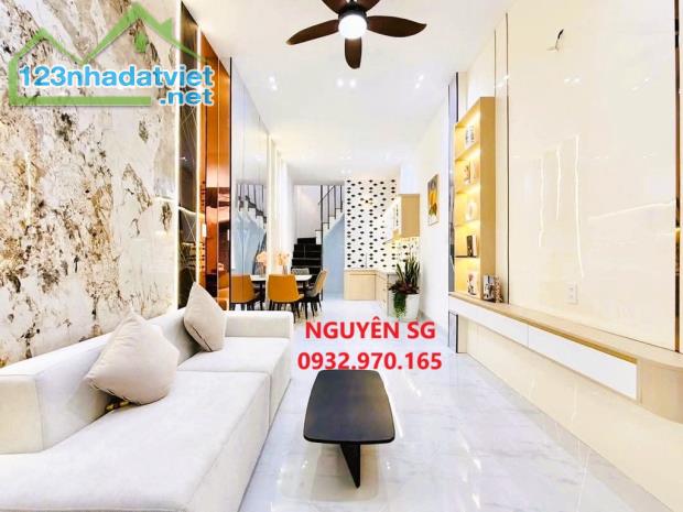 NHÀ MỚI THƠM SƠN - 3 TẦNG - DTSD 80 M2 - NGUYỄN THÁI SƠN - NGAY ĐH CÔNG NGHIỆP - GÒ VẤP.