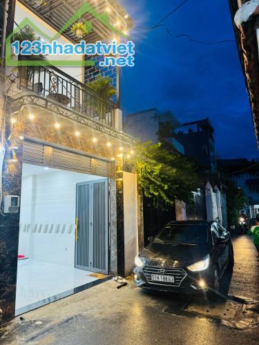 BÁN NHÀ BÙI QUANG LÀ - 3 TẦNG - 3 PHÒNG NGỦ - 6.45 TỶ