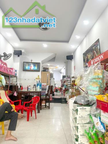 Bán nhà 4 lầu hẻm xe tải đường Dương Bá Trạc P.1 Quận 8 - 1