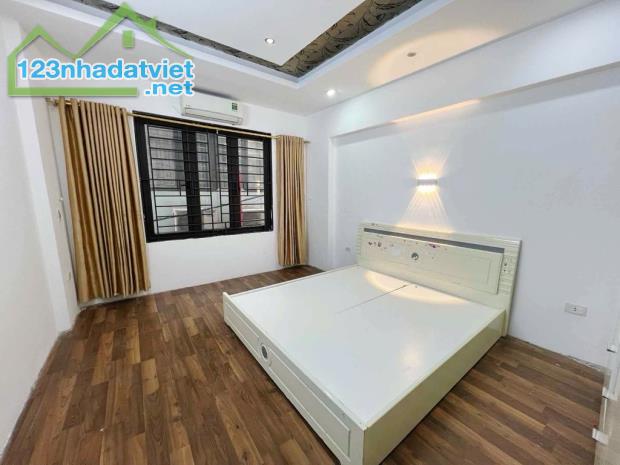 BÁN GẤP CĂN GỘ CHUNG CƯ - LẠC TRUNG -,HAI BÀ TRƯNG 110 M2-3,PN - 2 WC - 6,9 TỶ - 3