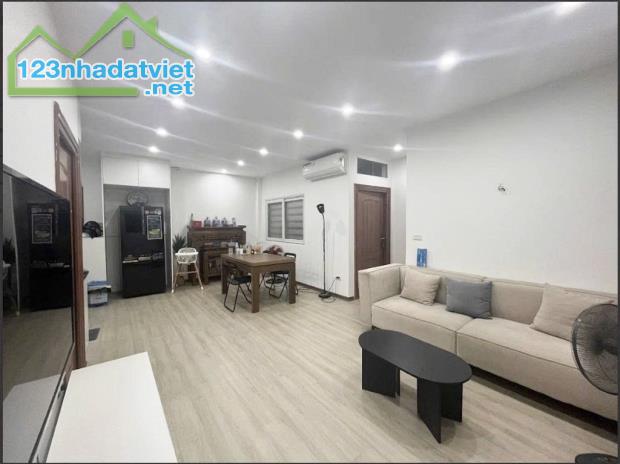 BÁN GẤP CĂN GỘ CHUNG CƯ - LẠC TRUNG -,HAI BÀ TRƯNG 110 M2-3,PN - 2 WC - 6,9 TỶ - 2