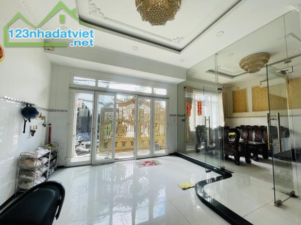 GIẢM SỐC 3.5 TỶ BIỆT THỰ LÊ VĂN QUỚI - 88M2 - 3 TẦNG BTCT - CÒN 7.4 TỶ - 3