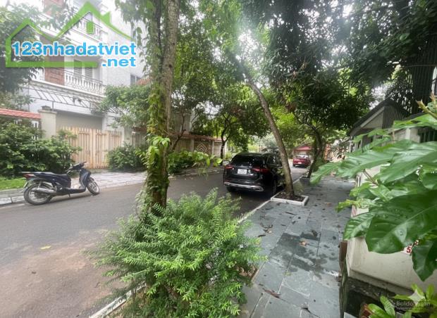🔥 ĐỘC NHẤT! BÁN B.THỰ HOÀNG THẾ THIỆN – SÀI ĐỒNG – LONG BIÊN – VIEW HỒ – 178M2 – 47.4 TỶ - 1