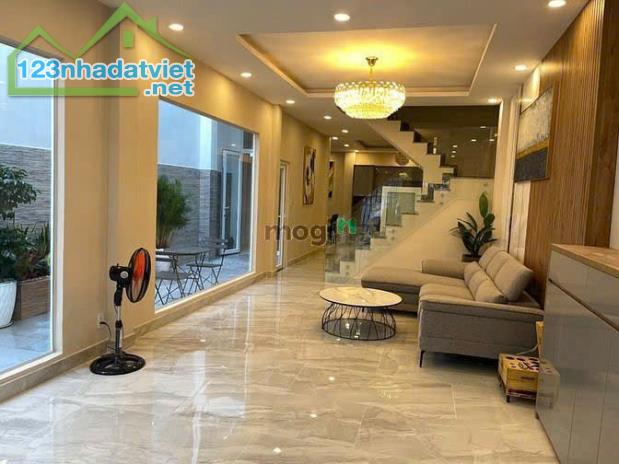 💥 BIỆT THỰ SÂN VƯỜN - SIÊU HIẾM - NGAY NGUYỄN TRÃI, P.BẾN THÀNH, TPHCM💲 Chỉ: 25 tỷ - 5