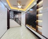 45m2*4 tầng- 2 thoáng cửa sổ-có ban công 11.6 tỷ ngõ 142 Khương Đình-100m ra mặt phố.