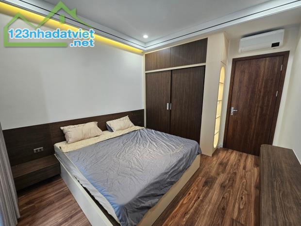 CHo thuê căn hộ 2 phòng ngủ xịn xò Vinhomes Marina - 4