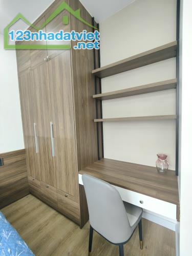 Cho thuê căn hộ 1 ngủ xịn xò giá 12tr bao hết dịch vụ tại Vin Marina - 2