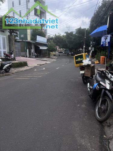 7m mặt tiền kinh doanh Hồ Tùng Mậu gần ngã 6 BMT gần khu đô thị Ecopark