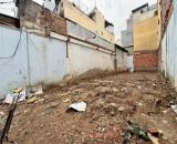 Bán đất trống Mặt tiền Bàu Cát - gần Đồng Đen, 5,6x22m, GPXD 7 Tầng,  sổ vuông, 23,5 tỷ.