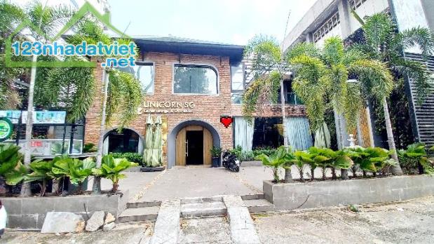 BÁN NHÀ MẶT TIỀN ĐƯỜNG NGUYỄN ĐÌNH CHIỂU, 17M X 26M DT 435M2