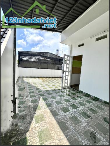 Bán nhà Bình Tân, đường Mã Lò, 71m2, 3 lầu, hẻm xe hơi thông, ngang hiếm 8m,chỉ nhỉnh 6 tỷ - 1