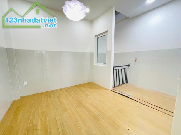 65m2, BÁN NHÀ 4 TẦNG, 8PN, 30TR/THÁNG, 383/ QUANG TRUNG, P10 GÒ VẤP, 6 TỶ NHỈNH - 3