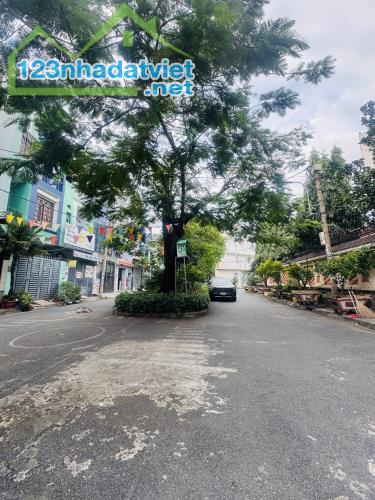💥KHU PHÂN LÔ 38HA DƯƠNG THỊ GIANG TÂN THỚI NHẤT - 2 TẦNG CHO THUÊ - DT 4M x 16M - CN ĐỦ