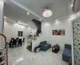 Trung Tâm Hai Bà Trưng 42m2,Ngõ Đẹp,1Nhà Ra Phố,Lô góc,Tiện ích Bạt Ngàn,8.55Tỷ