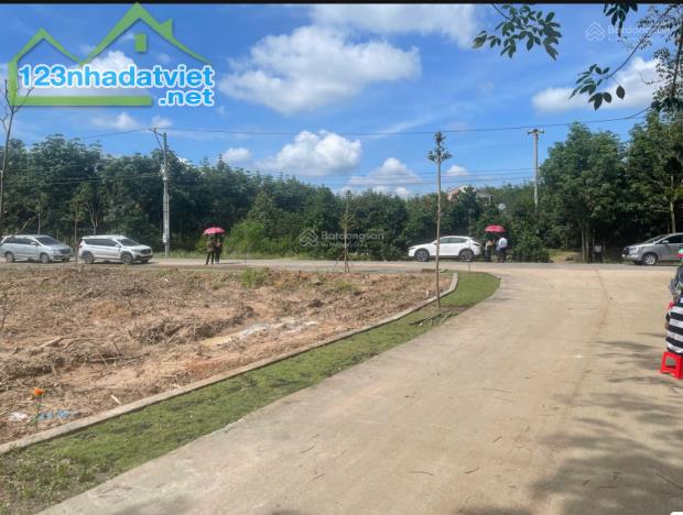 Phước Thành New Center trung tâm thương mại mới phía Bắc TP. HCM. SỔ SẴN CÔNG CHỨNG NGAY - 1
