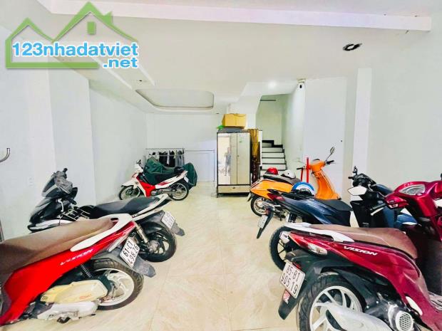 10 CHDV HẺM XE TẢI NGAY CHỢ GÒ VẤP - DÒNG TIỀN 50TR/THÁNG ỔN ĐỊNH - 7.3 TỶ - 1