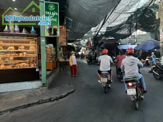 BÁN DÃY TRỌ 9 PHÒNG, DT 5M * 30M, SỔ RIÊNG THỔ CƯ, KP1 PHƯỜNG TÂN HIỆP.