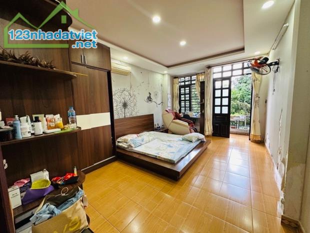 Bán Nhà, Man Thiện, Hẻm tải, 3 tầng,94m2, 6.5 tỷ - 1