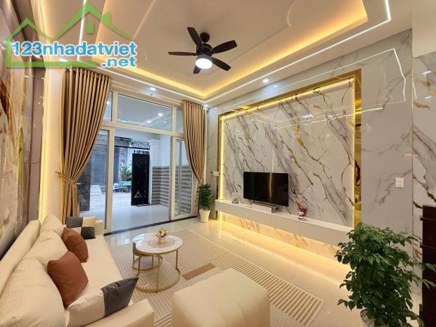✨✨ NHÀ 4 TẦNG ĐẸP LUNG LINH – XE HƠI TRÁNH – KHU NHÀ LIỀN KỀ CAO CẤP P- T L – Q 12 - 3