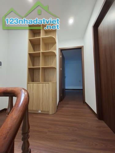 NHÀ ĐẸP ĐỨC GIANG - 5 TẦNG XÂY MỚI - FULL NỘI THẤT - VÀO Ở NGAY - 5