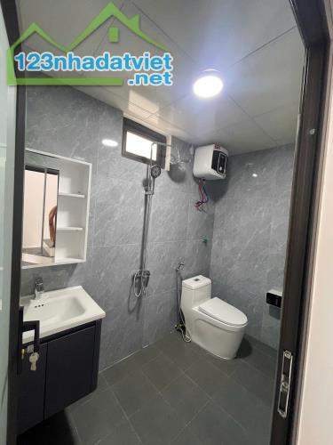 BÁN NHÀ ĐẸP ĐỨC GIANG - LONG BIÊN - 5 TẦNG XÂY MỚI - NỘI THẤT CƠ BẢN - 3