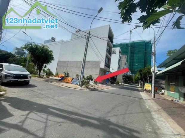 Bán đất Mặt Tiền Nguyễn Sáng Đô Thị Chí Linh p10 vip dt 5.4x18=97m giá 11ty