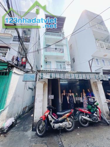 CHDV 5 TẦNG – DÒNG TIỀN ỔN ĐỊNH 32TR/THÁNG – 70M² – NGANG 4,6M – HẺM 258 DƯƠNG BÁ TRẠC, P2