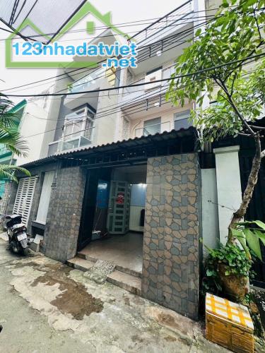 GÒ VẤP, BÁN NHÀ 3 TẦNG HẺM Ô TÔ 102 LÊ VĂN THỌ DT 4x16m