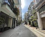 Bán nhà ngõ ô tô tránh nhau Trần Quang Khải. DT: 97m2- 3 tầng. Giá 13 tỷ