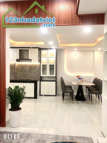 ♣ Nhà 3 mặt Kiệt thẳng ra Hoàng Diệu, 55m2, 2 tầng, 3PN, Kinh Doanh Tốt 3.9x tỷ - 3