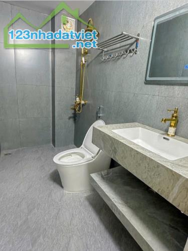 Bán nhà 4 tầng  tại Đông Khê, Đông Khê, Ngô Quyền, Hải Phòng. 4 tầng, 51m2, 4,15 tỷ. Ngang - 4