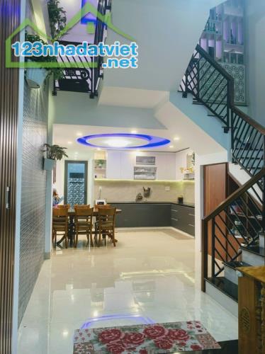 Nhà đẹp 3 tầng x 90m2, đường 5m5, Cạnh Tôn Đức Thắng, ĐHSP - TT Liên Chiểu - Chỉ 4.3 tỷ - 1