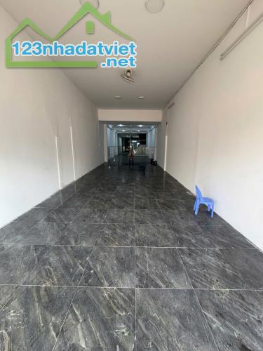 bán nhà có diện tích đất trên 200m2 mặt tiền đường nguyễn văn cừ phường an hòa giá dưới 20