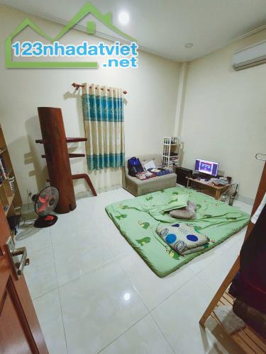 BÁN NHÀ 4 TẦNG, 64M2, NGÕ THỐNG NHẤT, GÒ VẤP - GIÁ 4.9 TỶ - SỔ HỒNG CHÍNH CHỦ