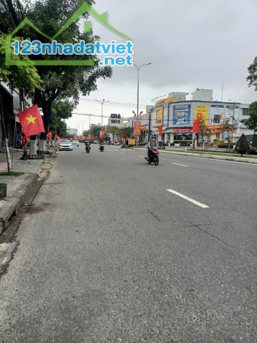 MẶT TIỀN TÔN ĐỨC THẮNG, ĐƯỜNG 33M, DT641M2, PHÙ HỢP KINH DOANH MỌI LĨNH VỰC, CHỈ 49 TỶ 990