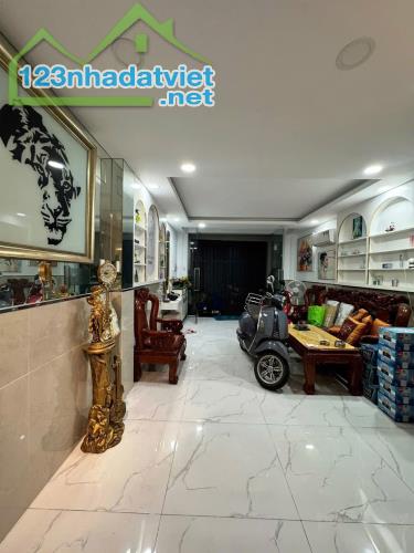 Bán nhà HXH  Bờ Bao Tân Thắng - ngay Aeon Tân phú, 4x20m, 5T -Thang máy 11.9 tỷ - 2