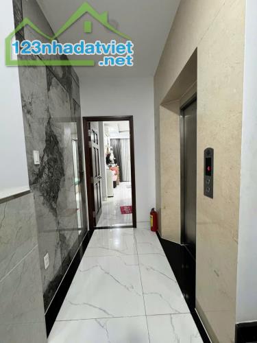 Bán nhà HXH  Bờ Bao Tân Thắng - ngay Aeon Tân phú, 4x20m, 5T -Thang máy 11.9 tỷ - 4