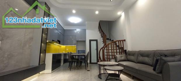 SIÊU PHẨM BÁT KHỐI - NHÀ MỚI XÂY - FULL NỘI THẤT - 2 PHÚT TỚI CẦU VĨNH TUY.