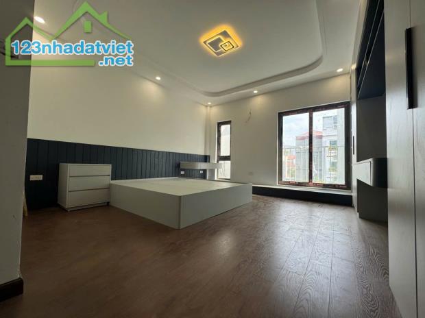 SIÊU PHẨM BÁT KHỐI - NHÀ MỚI XÂY - FULL NỘI THẤT - 2 PHÚT TỚI CẦU VĨNH TUY. - 3