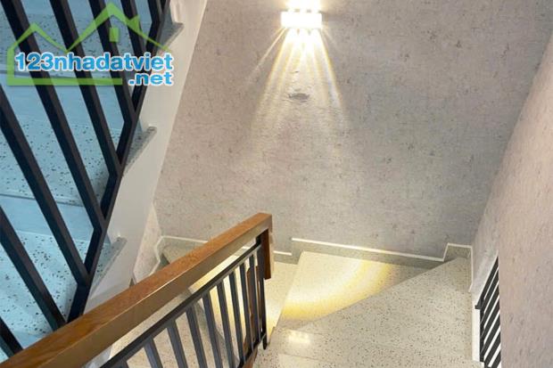 Bán nhà Đường số 21 - Trường Lương Thế Vinh, 4 Tầng 4.7m x 13.7m - Giá 7.2 tỷ TL - 2