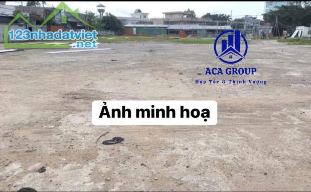 CHO THUÊ MẶT BẰNG GÓC 2 MẶT TIỀN NỘI THÀNH. DT 550m2, ngang 30m