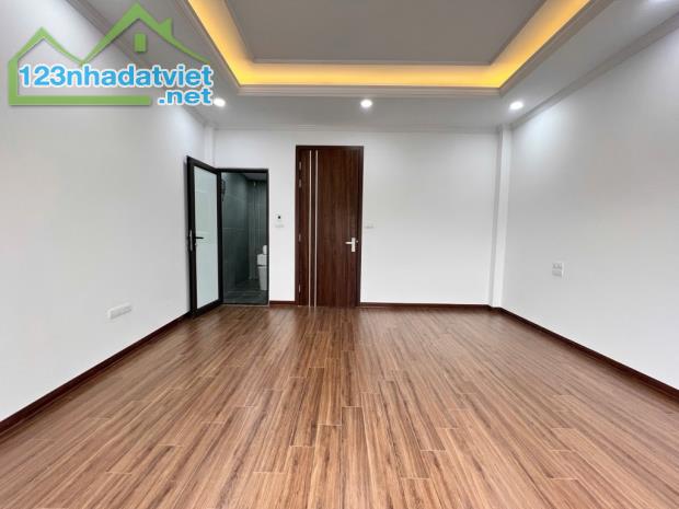 💥Siêu Phẩm Khương Đình, Xây Mới, Ngõ Đẹp, 60m Ra Phố, DT 35m2, 6 Tầng Thang Máy - 4