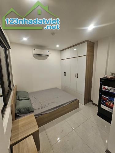 Cần bán gấp nhà dòng tiền cao phố Âu cơ 90m2, 6T, 20P khép kín đủ đồ, thang máy giá tốt - 1