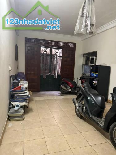 ĐẦU TƯ NGON, NHÀ KHƯƠNG ĐÌNH 50M, NGÕ RỘNG, ÔTÔ GẦN, 4T KHUNG CỘT, MT 5.3M, 7 TỶ 3 - 3