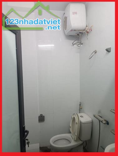 Bán nhà 36m², 4PN, 5WC, Long Biên, 5.6 tỷ, sổ đỏ - 4