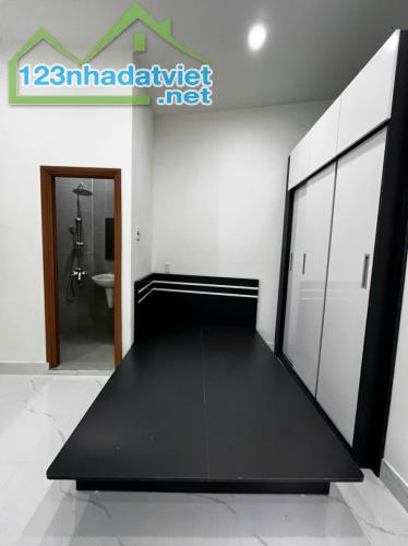 ♣ Nhà Kiệt gần MT Hùng Vương. 33m2, 2 tầng đẹp, 2.19 tỷ - 2