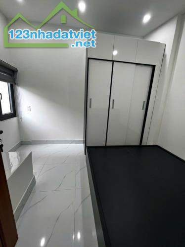 ♣ Nhà Kiệt gần MT Hùng Vương. 33m2, 2 tầng đẹp, 2.19 tỷ - 1