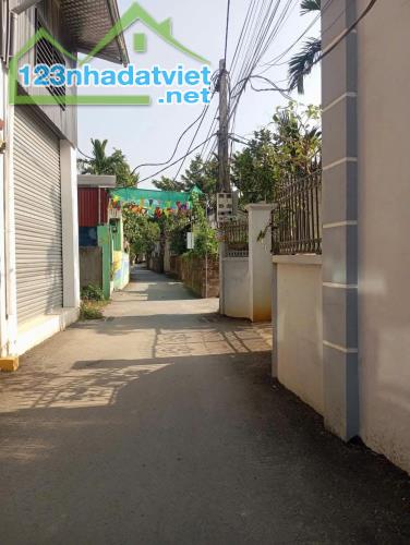 Đất Đẹp Tây Hồ- Sát 2 Cụ Rồng- Ô Tô Đỗ Cửa- 48m- Vuông Vắn- Gần Phố- Khu Nhiều Tây- 11 Tỷ